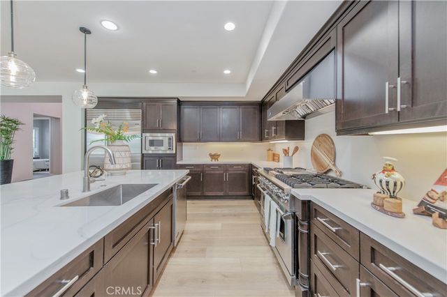139 Sunset Cove, Irvine, CA 92602