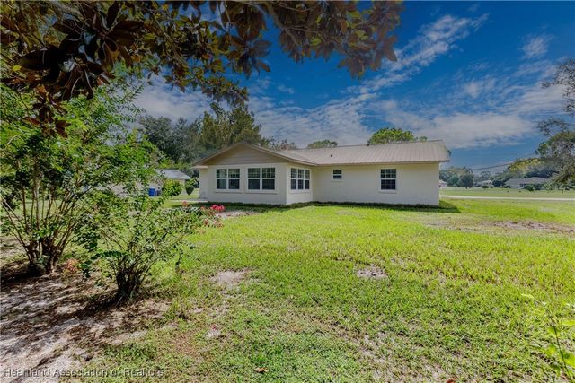 2690 N Arrowhead Road, Avon Park, FL 33825