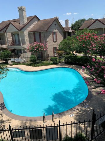 2120 El Paseo Street 808, Houston, TX 77054