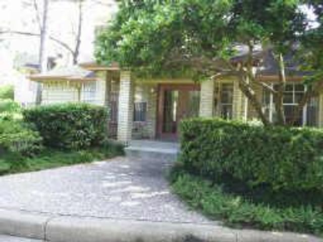2120 El Paseo Street 808, Houston, TX 77054
