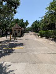 2120 El Paseo Street 808, Houston, TX 77054