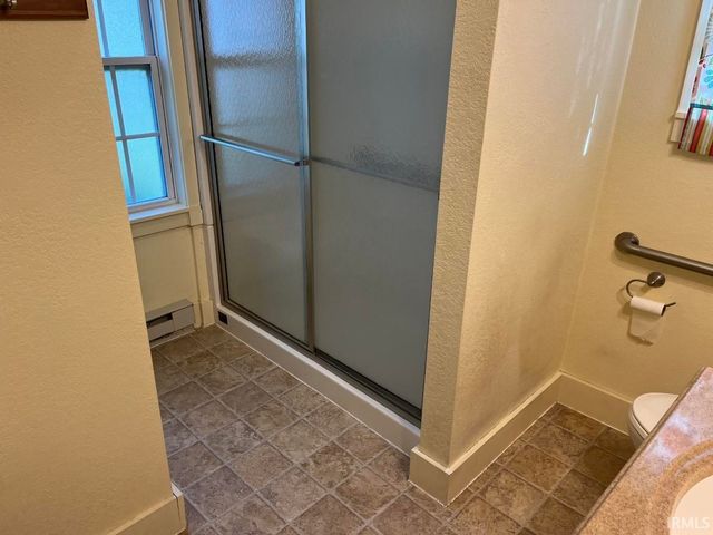 905 S 16th Street, Goshen, IN 46526