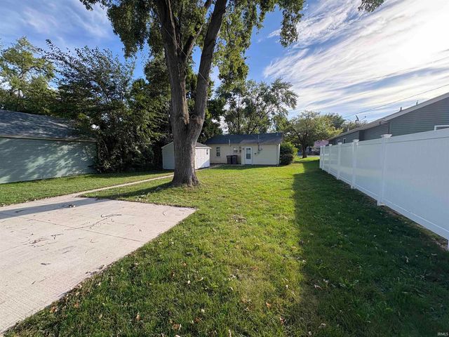 905 S 16th Street, Goshen, IN 46526