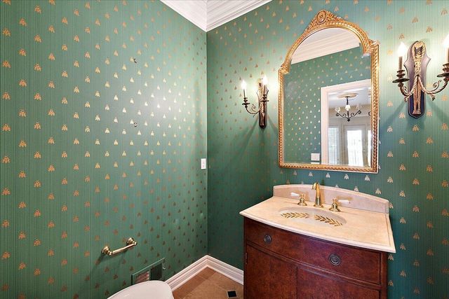 1444 Fairfax Street, Birmingham, MI 48009