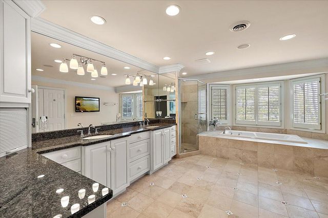 1444 Fairfax Street, Birmingham, MI 48009