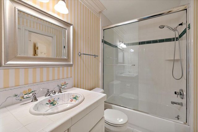 1444 Fairfax Street, Birmingham, MI 48009