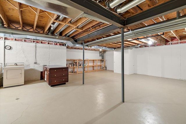 1444 Fairfax Street, Birmingham, MI 48009