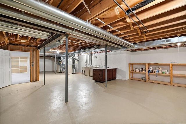 1444 Fairfax Street, Birmingham, MI 48009