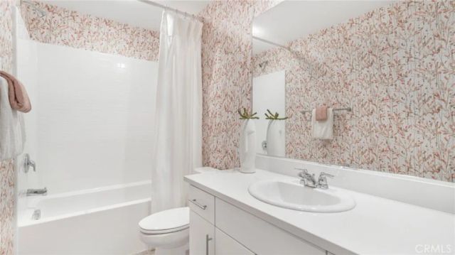 7066 Olive Grove Street, Highgrove, CA 92507