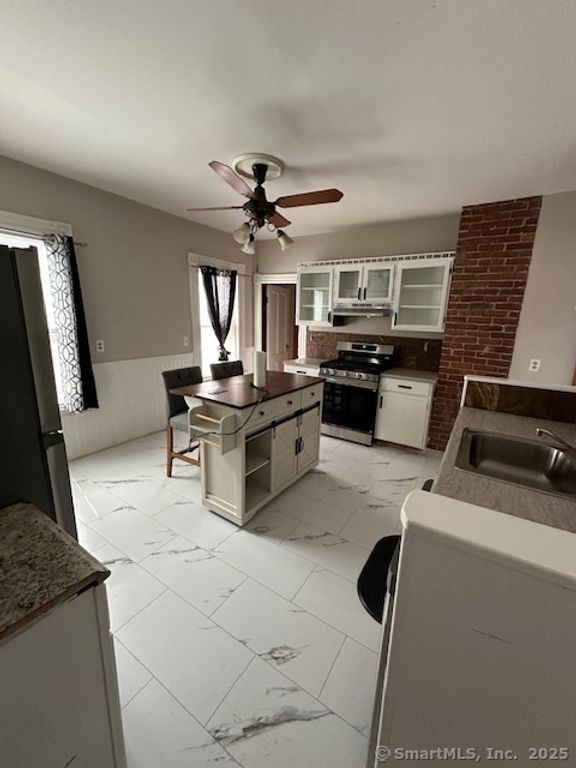 196 Ashley Street 2, Hartford, CT 06105
