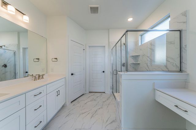 1110 Stallion Lane, Justin, TX 76247