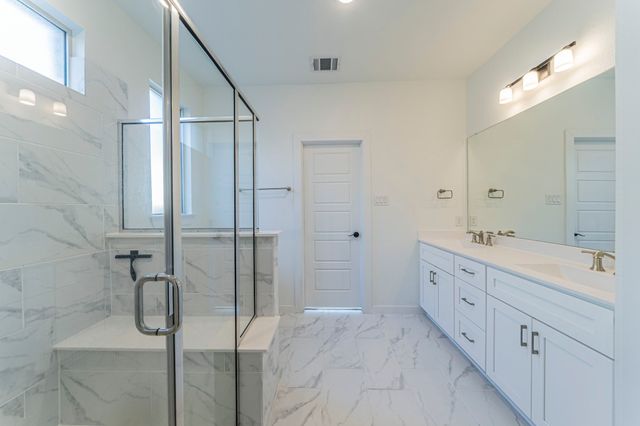 1110 Stallion Lane, Justin, TX 76247