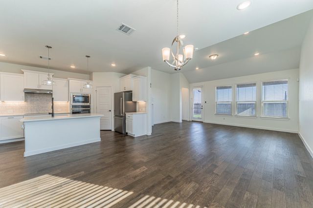 1110 Stallion Lane, Justin, TX 76247