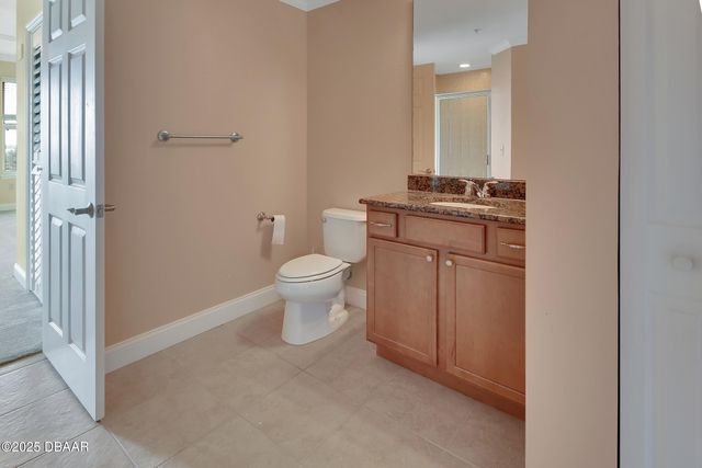 2801 S Ridgewood Ave Unit 806, South Daytona, FL 32119