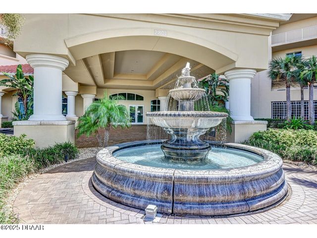 2801 S Ridgewood Ave Unit 806, South Daytona, FL 32119