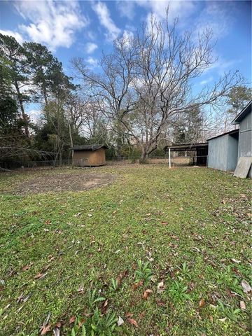 6719 ROBBINS Loop, Pineville, LA 71360