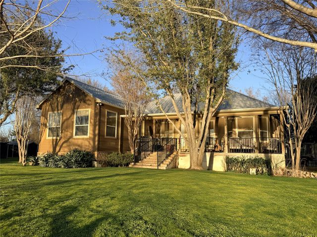 1631 Fuller Road, Possum Kingdom Lake, TX 76449