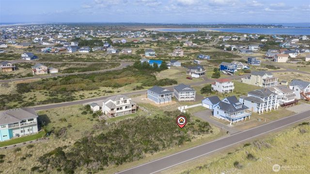 1533 E Ocean Shores Boulevard SW, Ocean Shores, WA 98569