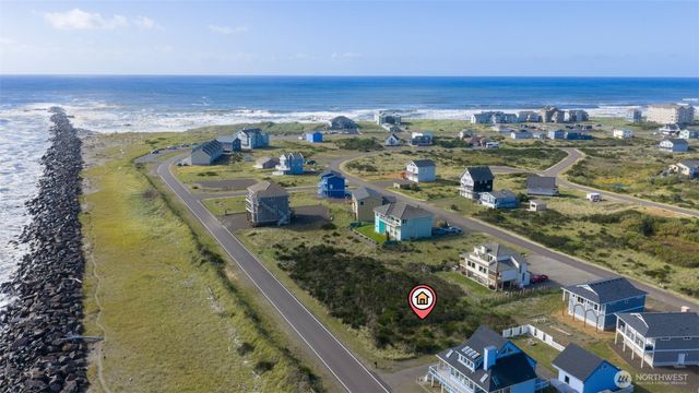 1533 E Ocean Shores Boulevard SW, Ocean Shores, WA 98569