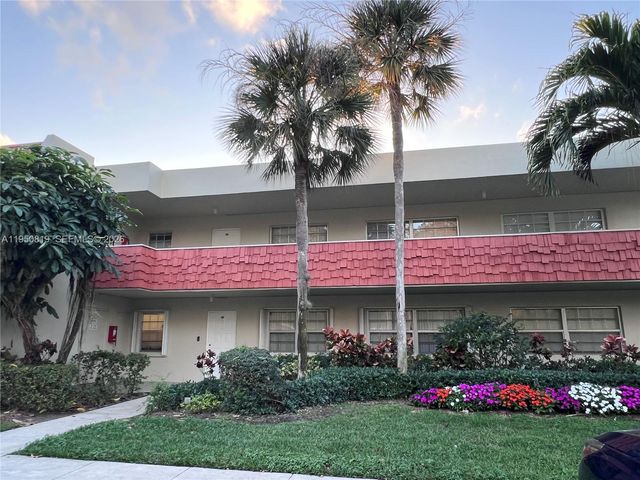 907 Cypress Ter 203, Pompano Beach, FL 33069