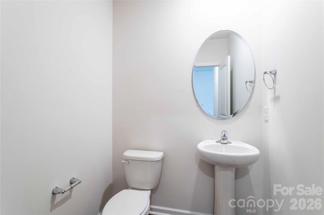 917 Newport Court, Asheville, NC 28806