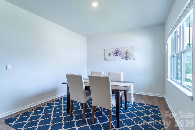 917 Newport Court, Asheville, NC 28806