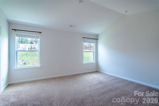 917 Newport Court, Asheville, NC 28806