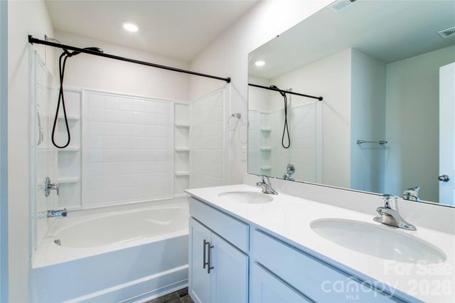 917 Newport Court, Asheville, NC 28806