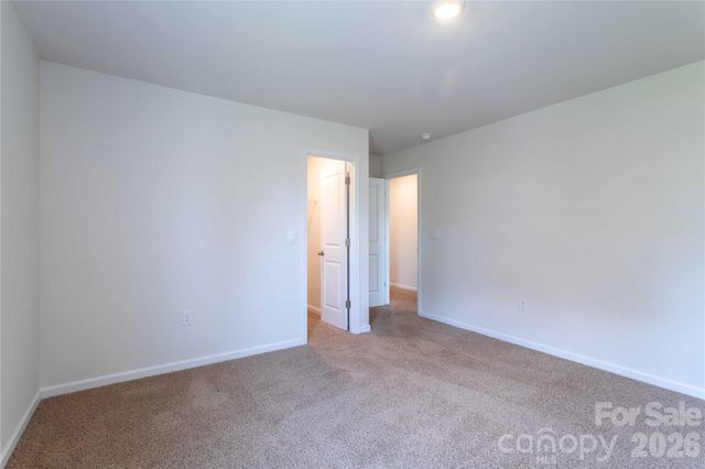 917 Newport Court, Asheville, NC 28806
