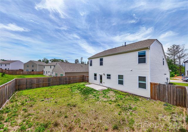 917 Newport Court, Asheville, NC 28806