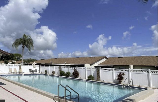 6010 Indrio Road 3, Fort Pierce, FL 34951