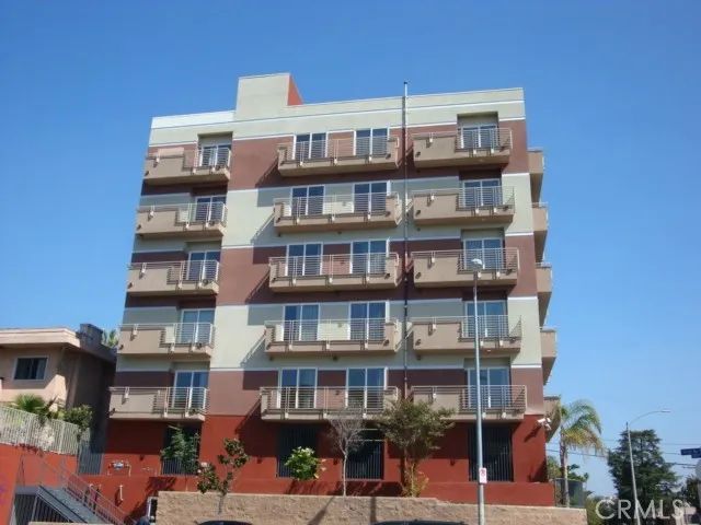 332 S Virgil 201, Los Angeles, CA 90020