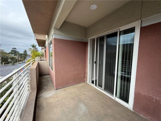 332 S Virgil 201, Los Angeles, CA 90020