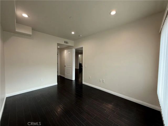 332 S Virgil 201, Los Angeles, CA 90020