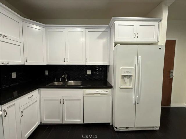 332 S Virgil 201, Los Angeles, CA 90020