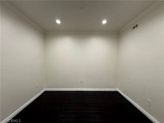 332 S Virgil 201, Los Angeles, CA 90020