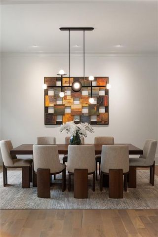 700 N Island NW Drive, Atlanta, GA 30327