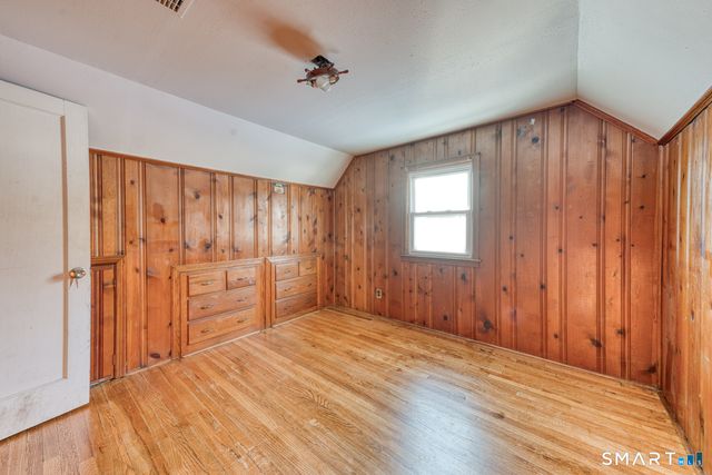 523 Adams Street, Manchester, CT 06040