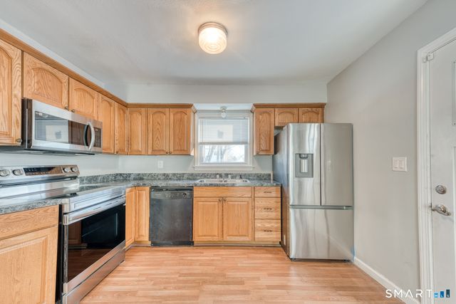 523 Adams Street, Manchester, CT 06040