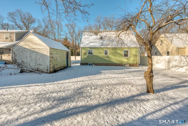 523 Adams Street, Manchester, CT 06040