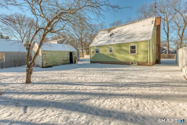 523 Adams Street, Manchester, CT 06040