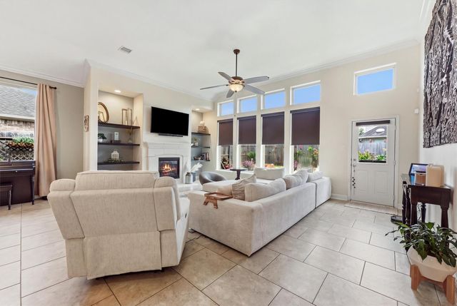 1413 Silver Rings Court, Pearland, TX 77581