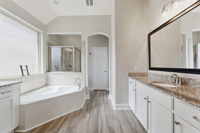 1413 Silver Rings Court, Pearland, TX 77581
