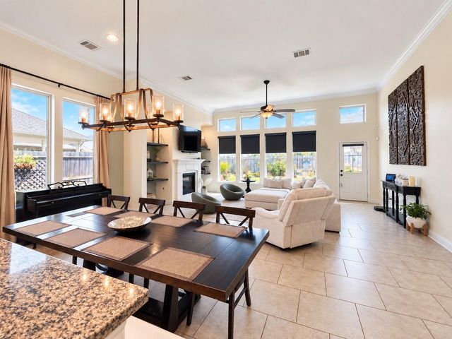 1413 Silver Rings Court, Pearland, TX 77581