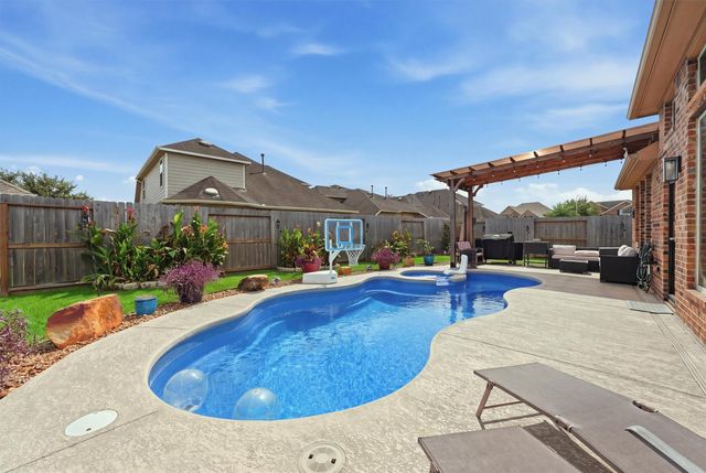 1413 Silver Rings Court, Pearland, TX 77581