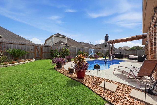 1413 Silver Rings Court, Pearland, TX 77581