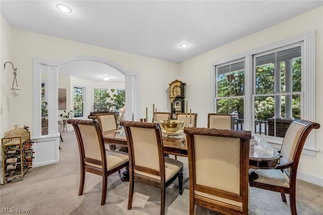 8851 Spring Valley Drive, Broadview Heights, OH 44147