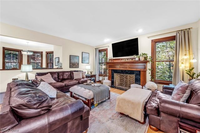 8851 Spring Valley Drive, Broadview Heights, OH 44147