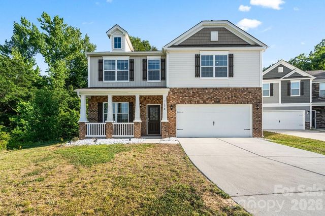 7128 Bandera Drive, Charlotte, NC 28214