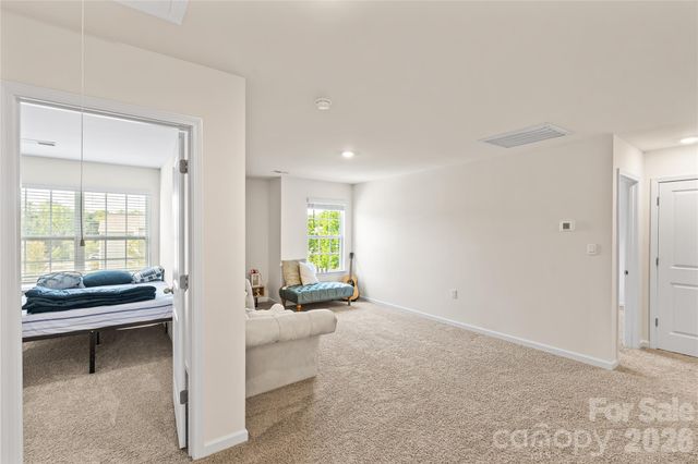 7128 Bandera Drive, Charlotte, NC 28214